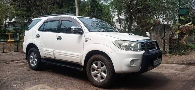https://images10.gaadi.com/usedcar_image/3403469/original/VCC_IMG_1679378980226_1716531_334_1679379231_6b13d36a-2e2c-4c5c-afae-ee5c68225b15_c4b05108-46cb-4015-a5bc-c09b5a7e88dd.jpg?imwidth=6401