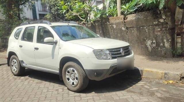 https://images10.gaadi.com/usedcar_image/3403537/original/VCC_1716569_116_1679462470_f0251fb4-926c-48e4-839a-2436a00f6589.jpg?imwidth=6400