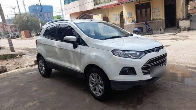 https://images10.gaadi.com/usedcar_image/3403557/original/VCC_1716567_116_1679463784_c514b349-3b8c-4c3a-93ad-2f0d59a44869.jpg?imwidth=6400