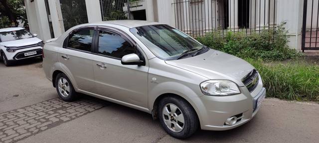 https://images10.gaadi.com/usedcar_image/3403811/original/used_car_2733083_1679814426_bced9938-86fc-48c4-86c0-ff60e768e5ff.jpg?imwidth=6400