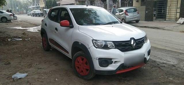 https://images10.gaadi.com/usedcar_image/3404139/original/VCC_1716970_116_1679482438_79a55f9e-fecd-43b3-9568-57e349b42ef5_b3eab839-b36d-41fe-ae1d-9675908ec08e.jpg?imwidth=6400