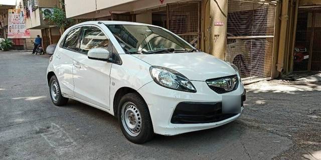 https://images10.gaadi.com/usedcar_image/3404172/original/VCC_1717075_116_1679494149_805ffc61-dd3c-47e2-9d33-cde9901f9f2d_2cafe6dd-aa03-4acb-8e7f-5e35ddf544e7.jpg?imwidth=6400