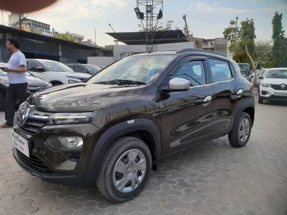 Renault KWID 1.0 RXT Opt BSIV Renault KWID 1.0 RXT Opt BSIV