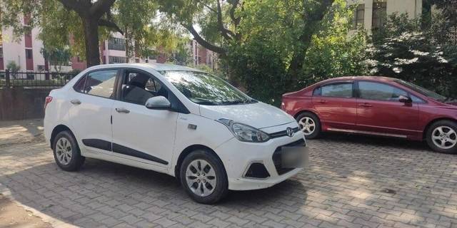 https://images10.gaadi.com/usedcar_image/3406101/original/VCC_1717712_116_1679641897_0f734799-0eb0-46df-a474-4aa93a94de94.jpg?imwidth=6400