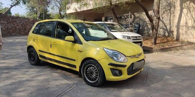 https://images10.gaadi.com/usedcar_image/3406156/original/VCC_1717758_116_1679647718_a0093c8a-176e-4eea-bcb8-8c14e27d81ff.jpg?imwidth=6400