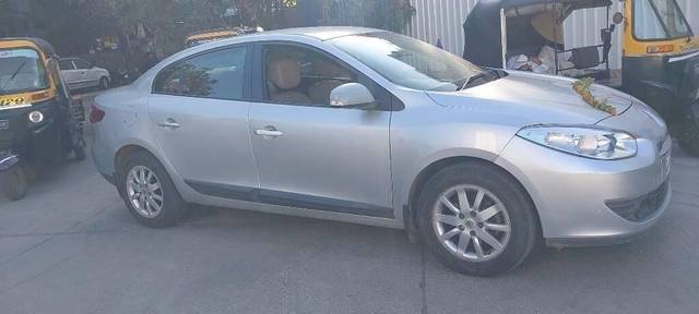https://images10.gaadi.com/usedcar_image/3406268/original/VCC_IMG_1679572090271_1717867_333_1679572814_1b8feca3-306c-4a43-bc44-43f67518e8c9_8cfcf977-e36b-4ba2-a91d-8ed8e372a0f9.jpg?imwidth=6402