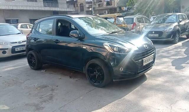 https://images10.gaadi.com/usedcar_image/3406275/original/VCC_IMG_1679567315566_1717795_334_1679567635_e8dde8e7-ad8d-4a40-8d6c-64db179c466f.jpg?imwidth=6401
