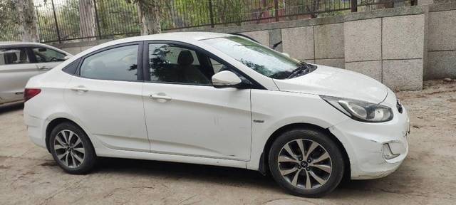 https://images10.gaadi.com/usedcar_image/3406385/original/VCC_IMG_1679631982427_1718013_333_1679632358_b7e5b134-c663-4070-a9f5-cc2e72444c7f_4a4af895-88f1-459d-a6b3-f3df9e5f1193.jpg?imwidth=6401