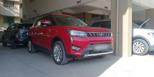 https://images10.gaadi.com/usedcar_image/3406674/original/VCC_1718356_116_1679721857_89c964a9-0c90-40a8-9194-4dc8d099aec5.jpg?imwidth=6400