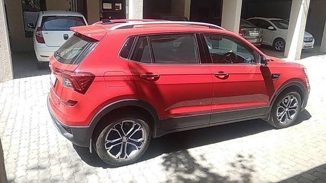 https://images10.gaadi.com/usedcar_image/3407085/original/VCC_IMG_1679733842300_1718774_331_1679734316_1fd02527-2819-4c95-8d23-980bb0fe3254_d5c2ccda-babd-4899-90d0-c3d91ac3ce58.jpg?imwidth=6402