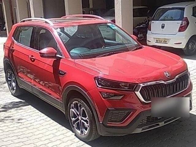 https://images10.gaadi.com/usedcar_image/3407085/original/zz1_crop_img_64869e8f1e1f8_1686544015.jpg?imwidth=6400