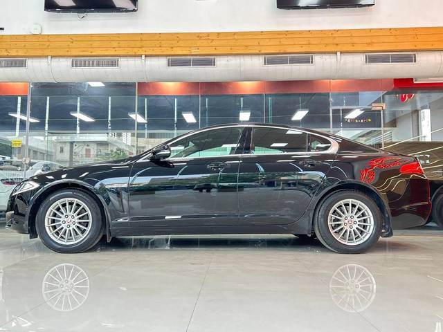 https://images10.gaadi.com/usedcar_image/3407220/original/processed_img2736296__used_car_2736296_1700567301.jpg?imwidth=6402