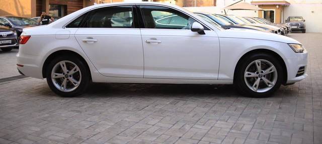 https://images10.gaadi.com/usedcar_image/3407717/original/usedcar_1_6__10151679908549_1679908621_c4e2457d-a1c5-4b57-8ba7-960f86676852.jpeg?imwidth=6401