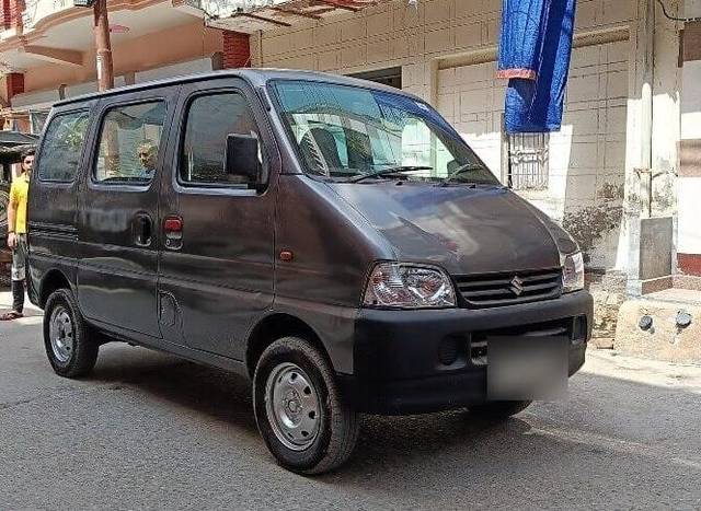 https://images10.gaadi.com/usedcar_image/3408071/original/24b55eee-5ad1-41e4-9ead-dc50f9ca2bc8-VCC_1719164_116_1679820542_c08358a6-6d32-4da9-83e5-93e208a3b143.jpg?imwidth=6400