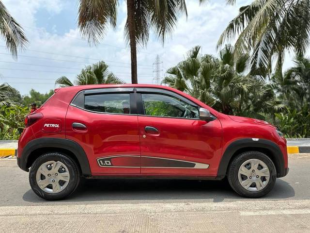 https://images10.gaadi.com/usedcar_image/3408089/original/usedcar_2293a5f5_1655_4206_9eb9_0b298e0b038d_2737194_1682600036_3b23ee86-ec05-423f-942a-c49de5c0d445.jpg?imwidth=6401