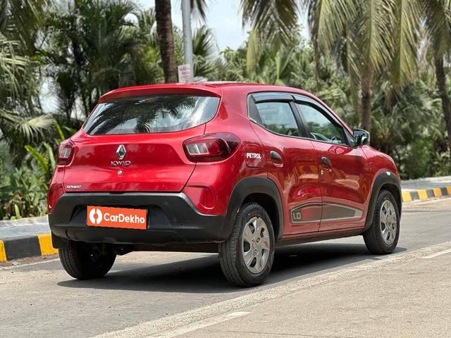 https://images10.gaadi.com/usedcar_image/3408089/original/usedcar_6b14ec2b_30cf_4b32_acdb_6252a499a30e_2737194_1682600036_3b23ee86-ec05-423f-942a-c49de5c0d445.jpg?imwidth=6402