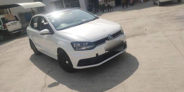 https://images10.gaadi.com/usedcar_image/3408237/original/VCC_1719103_116_1679816628_e5a4db87-dea4-4bc1-9325-19887812eef0.jpg?imwidth=6400