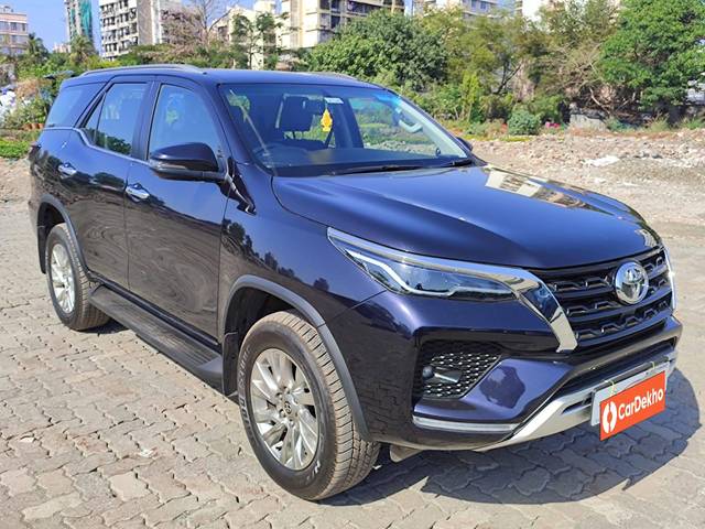 https://images10.gaadi.com/usedcar_image/3408419/original/usedcar_whatsappimage2023_03_27at42443pm_2__2737512_1680000617_28ff13a1-0fbf-48ad-8432-2c0f81e1e248.jpeg?imwidth=6400