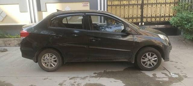 https://images10.gaadi.com/usedcar_image/3408693/original/dbba00c7-8d12-4c9e-9e5d-7433aff7df48-VCC_IMG_1679825679406_1719341_97_1679826387_fc39bbf7-1d34-476a-a2ac-c8d81d385169_41fac910-6494-460f-b1ef-00fa7ed068ee.jpg?imwidth=6402