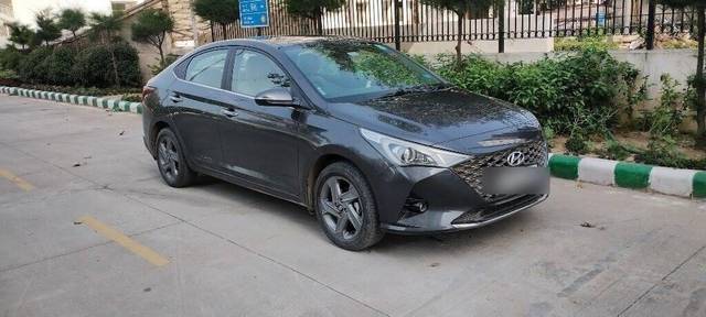 https://images10.gaadi.com/usedcar_image/3408787/original/VCC_1719301_334_1679836576_f723659c-09f8-4c50-9997-68fe2fecd349_52687564-d10d-4639-b230-a6c2b4df663b.jpg?imwidth=6401
