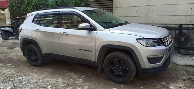 https://images10.gaadi.com/usedcar_image/3409339/original/4d1b18b9-d4e2-4f3a-bd12-b24975569929-VCC_1719482_333_1679898852_9576c0e9-0020-4afb-a386-a39ad8945a58.jpg?imwidth=6402