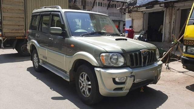 Mahindra Scorpio VLX 2WD 7S BSIV Mahindra Scorpio VLX 2WD 7S BSIV