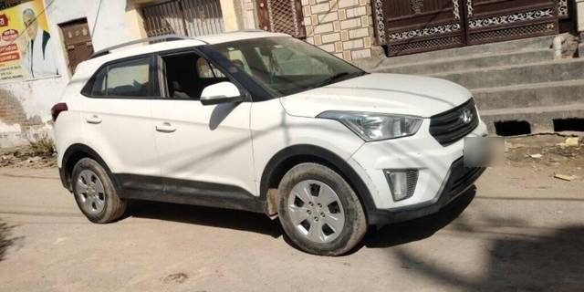 https://images10.gaadi.com/usedcar_image/3409868/original/VCC_1719799_116_1679979373_75ec98c2-c3b3-4904-89ec-35d8ae451e46.jpg?imwidth=6400