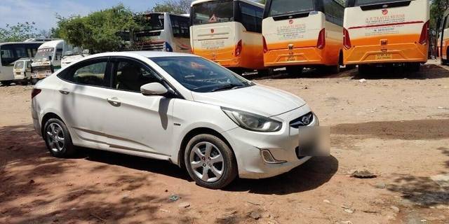 https://images10.gaadi.com/usedcar_image/3410177/original/VCC_1719903_116_1679989285_f9cdc8d2-79e5-4732-bf3f-80a808b29346.jpg?imwidth=6400