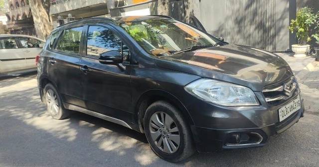 https://images10.gaadi.com/usedcar_image/3410460/original/VCC_IMG_1679995024431_1720030_334_1679995478_62313265-592b-44dc-a3ac-98a5b6a34deb.jpg?imwidth=6401