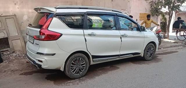https://images10.gaadi.com/usedcar_image/3410465/original/9db7383d-543a-4839-9e11-ed8004361434-VCC_IMG_1680000043720_1720070_331_1680000421_a743356a-bce3-479c-a7ae-6885617c0151_30970144-d643-4437-b485-ab4455417ad1.jpg?imwidth=6401