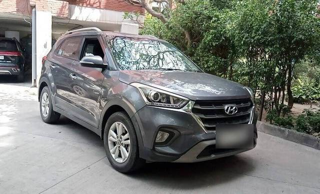 https://images10.gaadi.com/usedcar_image/3410744/original/VCC_1720295_116_1680071107_0d958763-4033-4233-b1a5-1b6081a0591b.jpg?imwidth=6400