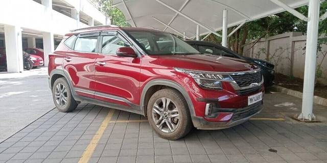 https://images10.gaadi.com/usedcar_image/3412189/original/VCC_IMG_1680153676199_1720708_334_1680154414_bf162a9b-0233-4793-8dda-1b5f31b3cc6a_1c3dfd01-d253-4493-8a03-51cd19e20c3e.jpg?imwidth=6401