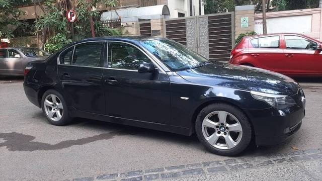 https://images10.gaadi.com/usedcar_image/3413135/original/VCC_IMG_1680232088428_1721009_333_1680232487_1edd056f-6b84-4ee1-b32e-ae3749d8cc0d_5c0a4505-f14f-404d-a1d7-71fe76eed236.jpg?imwidth=6402