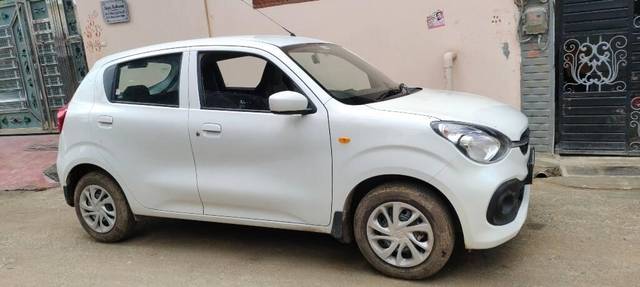 https://images10.gaadi.com/usedcar_image/3413819/original/VCC_IMG_1680239190569_1721039_333_1680239581_f5e43c4b-c51e-4c7c-8132-4e4f63bdc319.jpg?imwidth=6401