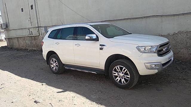 https://images10.gaadi.com/usedcar_image/3414782/original/VCC_IMG_1680325058684_1721295_333_1680325188_87a6ac50-ce2d-4da2-91fe-3b33dbe29ee3_b2fb2437-c7ef-44a9-9d52-ebc1f8f1ca77.jpg?imwidth=6402
