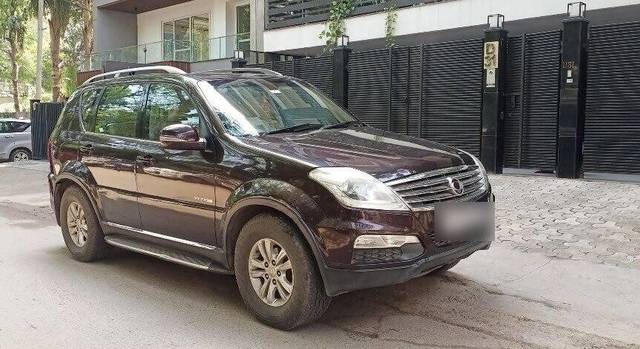 Mahindra Ssangyong Rexton RX7 Mahindra Ssangyong Rexton RX7