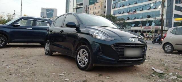 https://images10.gaadi.com/usedcar_image/3417591/original/c4c9b9fc-2f78-45e3-8a7c-adde2b37d3dd-VCC_1722255_116_1680615476_a039c69b-3b09-45d3-aa22-60059243cc8c_b2893e56-7241-4877-b969-d7ec75d9b18b.jpg?imwidth=6400