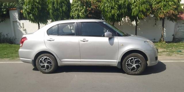 https://images10.gaadi.com/usedcar_image/3417963/original/VCC_IMG_1680684938551_1722434_97_1680685089_77602555-402a-419f-b2c1-ead2fccaa723.jpg?imwidth=6402