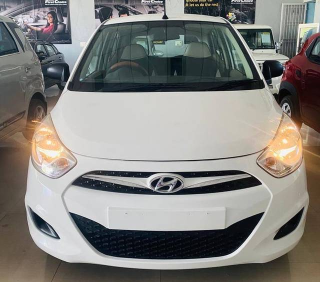 https://images10.gaadi.com/usedcar_image/3419689/original/zz1_crop_img_6433b1c108486_1681109441.jpeg?imwidth=6400