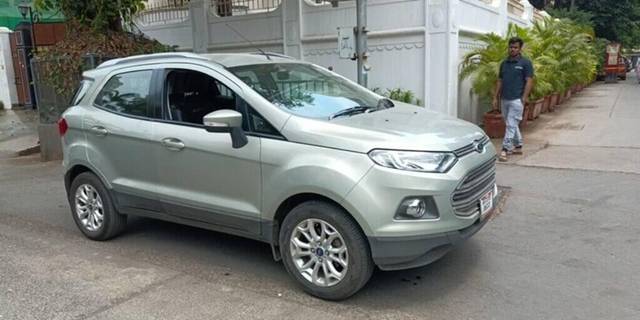 https://images10.gaadi.com/usedcar_image/3420196/original/0b973d01-6b8f-4ec3-ad75-af8f95f5adfc-VCC_IMG_1680936627631_1723480_334_1680936885_ddb57003-881a-47dd-adae-190f90deea19_63839656-4895-4d5b-a748-7ad1ef4056a4.jpg?imwidth=6401