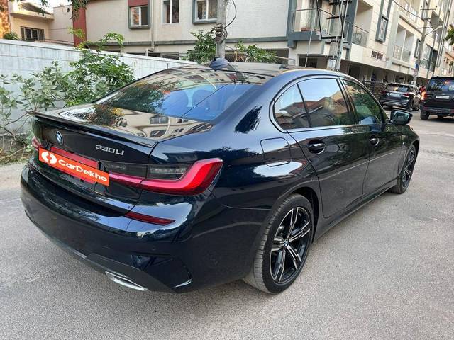 https://images10.gaadi.com/usedcar_image/3423117/original/used_car_2750380_1685802842_708e3438-1057-437b-b0e9-af9587b1e2bc.jpg?imwidth=6401