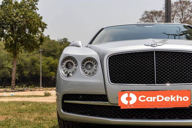 https://images10.gaadi.com/usedcar_image/3424368/original/used_car_2751472_1684217357_22733b1a-ec4c-4dad-9a6f-9959a4fe1116_013ed1d4-92d9-4cb9-bf19-63f6c1385421.jpg?imwidth=6400