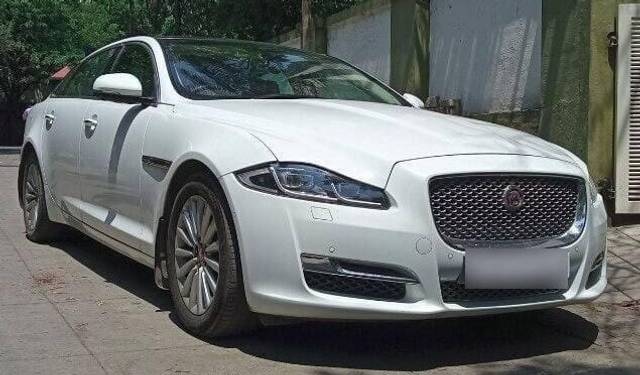 https://images10.gaadi.com/usedcar_image/3427212/original/zz1_crop_img_648452a616a53_1686393510.jpg?imwidth=6400