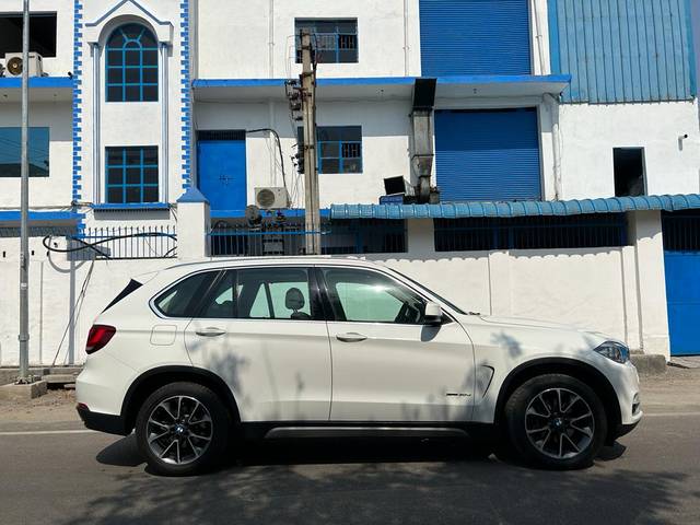 https://images10.gaadi.com/usedcar_image/3428252/original/img2754832__used_car_2754832_1706041974.jpg?imwidth=6401