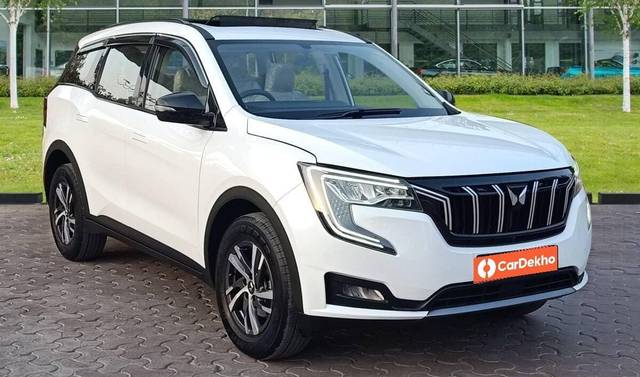 https://images10.gaadi.com/usedcar_image/3430207/original/zz1_crop_img_64842f9479e12_1686384532.jpg?imwidth=6400