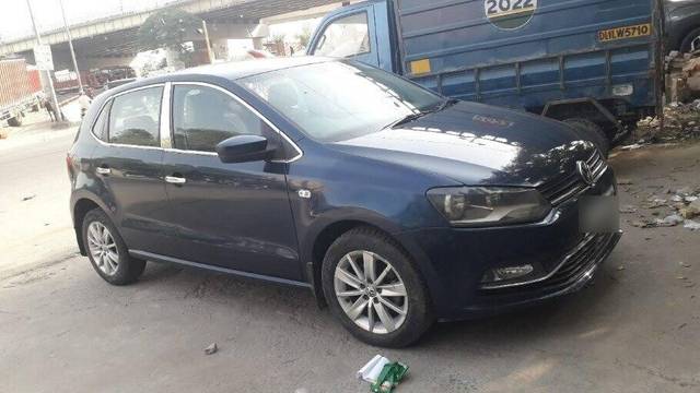 https://images10.gaadi.com/usedcar_image/3430687/original/VCC_1728421_116_1682077120_04e772a1-83b0-4054-a560-47798c81bd7b.jpg?imwidth=6400