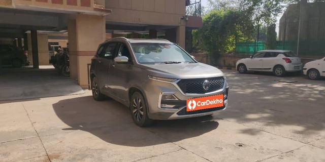 MG Hector Sharp DCT MG Hector Sharp DCT