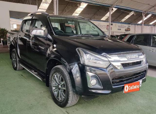 https://images10.gaadi.com/usedcar_image/3431996/original/zz1_crop_img_6490473c3529b_1687177020.jpg?imwidth=6400