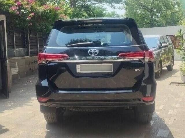 https://images10.gaadi.com/usedcar_image/3433396/original/zz1_crop_img_64842a5c7d82f_1686383196.jpg?imwidth=6402