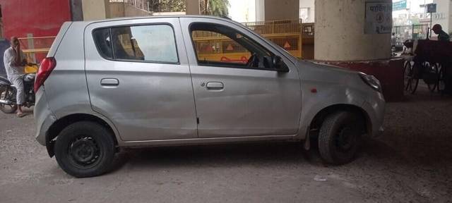 https://images10.gaadi.com/usedcar_image/3434546/original/365814a9-7067-483e-82fa-fd8017672f72-VCC_IMG_1682499829703_1729613_97_1682499880_602bef5e-fb5d-413d-8ab8-55122fc5b214_a4b5b8c2-fdf4-462b-b176-298ddb948547.jpg?imwidth=6401